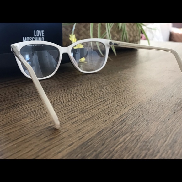 Love Moschino Prescription Glasses - Picture 2 of 8